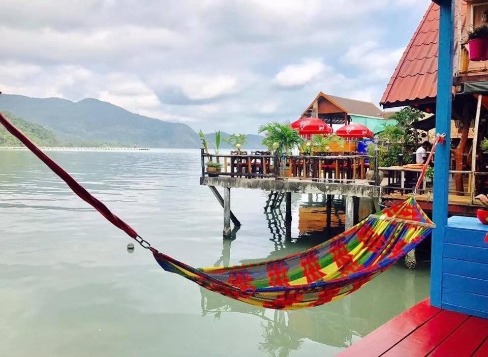 Koi Seahouse Hotel Koh Chang Exterior photo